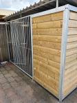 Hondenkennel met nachthok