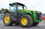 Tactor John Deere