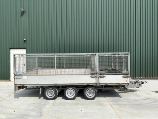 3 asser tridem kipper - Gebruikt dump trailer