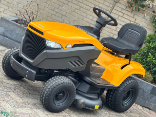 Stiga Gebruikte Zitmaaier 16,5pk Briggs hydrost. M