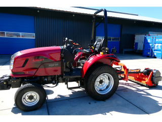 Knegt 304G2 DEMO met maaier