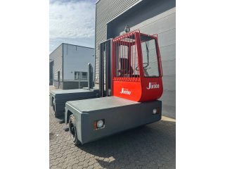 Jumbo J/SH 40/14/40 4 ton diesel zijlader