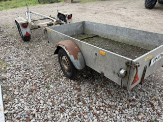 2x aanhangwagen / kar