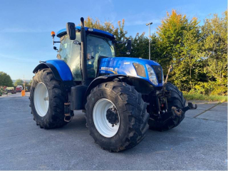 2013 New Holland T7270