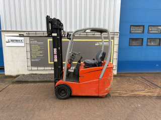 VS-22681 Elektrische triplex heftruck BT