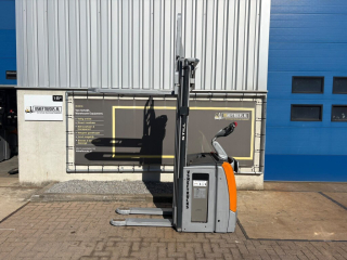 VS-22978 Elektrische triplex stapelaar Still 5316m