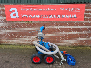 Pompset op wielstel motor pump