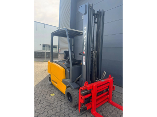 Jungheinrich EFG320 2 ton elektrische heftruck
