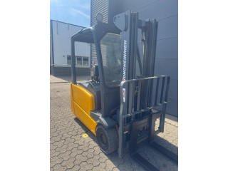 Jungheinrich DFG 220 450DZ 2 ton elektrische heftr