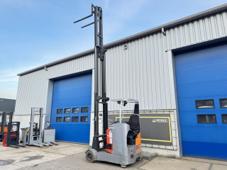 VS-22614 Triplex buitenreachtruck Still FM-X17SE