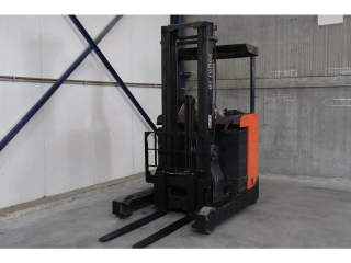 BT RRE160B 1,6 ton elektrische reachtruck