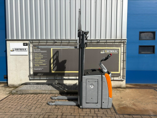 VS-23035  Elektrische triplex stapelaar Still EXV-