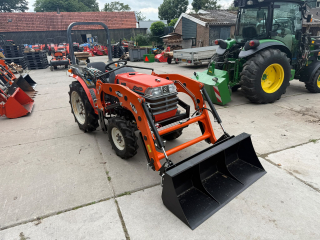 Kubota GB18 met voorlader
