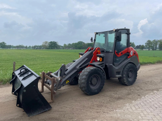 Ahlmann AX 100 Shovel Loader