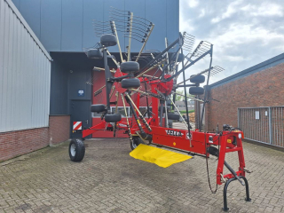 Fella TS 8055 PRO