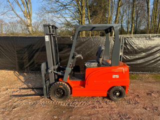 Machpro MP-E2.5 MP-E2.5