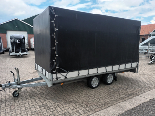 Henra plateauwagen 2700 Kg met huif