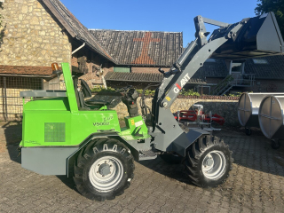 Giant V5002 X-tra kniklader / wiellader
