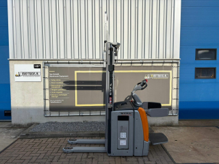 VS-23015 Elektrische triplex stapelaar Still 5016m