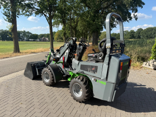 WCM L1460 mini shovel/loader Euro/perkins Demo