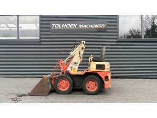 Komatsu SK04 mini loader