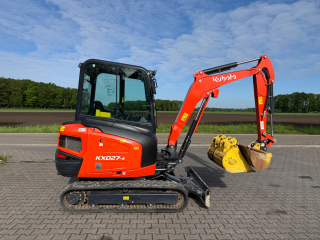 Kubota kx027-4